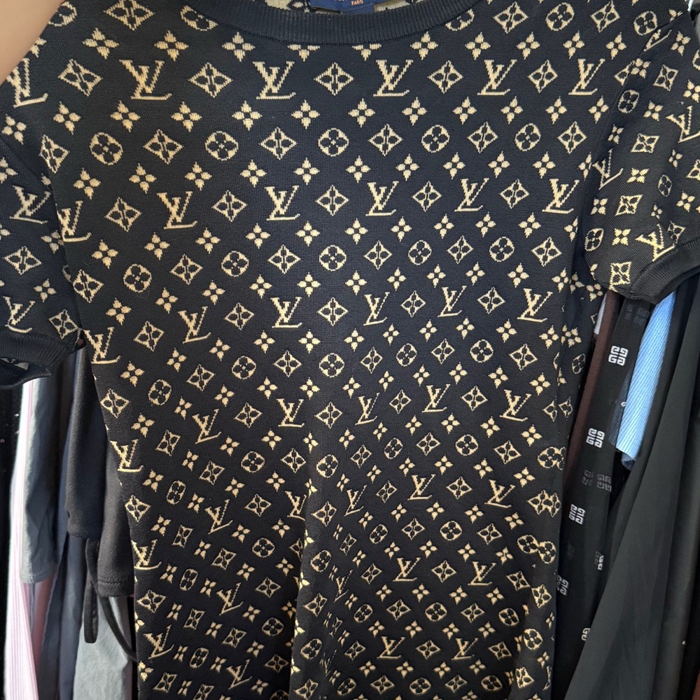 Louis Vuitton Black and Gold Patterned Top